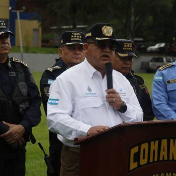 El titular de Seguridad, Gustavo Sánchez, informó que alias “Cubeta” será puesto a disposición de la CSJ y hoy se presentaría a su audiencia de información