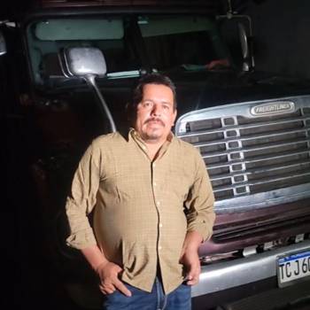 “Lo primero que hice fue encomendarme a Dios”: Conductor de rastra que salvó a pasajeros de un bus