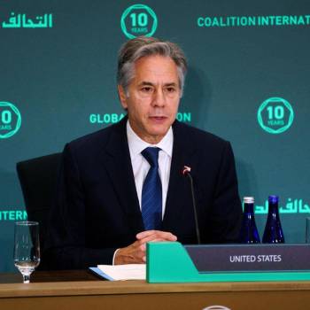 Blinken califica de “inaceptable” el ataque iraní contra Israel;  pide condena global