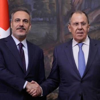 Rusia denuncia que la Unión Europea obstaculiza negociaciones de paz apoyadas por EE UU y Turquía