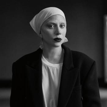 En una entrevista con Vogue, Gaga explica que su decisión de abandonar esta práctica está vinculada a una notable mejora en su salud y bienestar