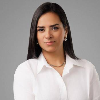 Isis Cuéllar reaparece en redes tras escándalo en Sedesol y es blanco de burlas