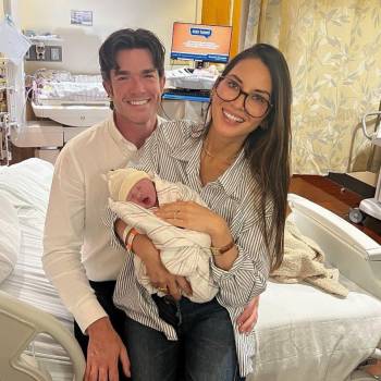 Olivia Munn es madre por segunda vez tras vencer el cáncer de mama