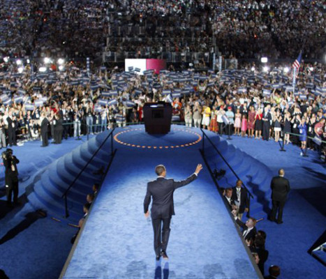 Clinton: Obama abriría camino a la economía moderna