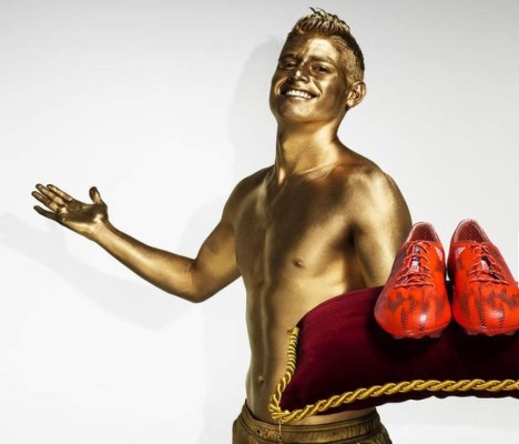 James Rodríguez, el nuevo chico de oro de Adidas