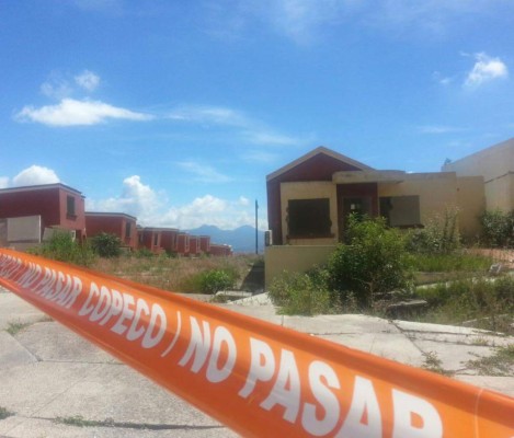 Acordonan zona de riesgo en Ciudad del Ángel