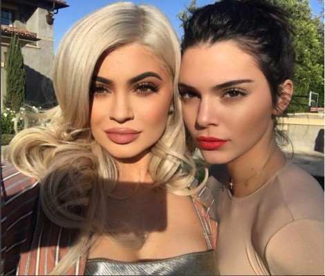 ¿Adictas a las cirugías? El radical cambio de la familia Kardashian-Jenner