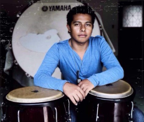 Ariel Lagos y Transeúntes se fueron para Francia