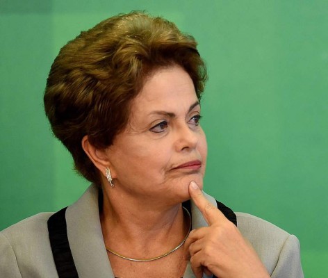 Dilma Rousseff va en picada