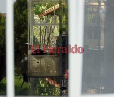Así quedó la casa de Rosa Elena Bonilla luego que Pepe Lobo la entregara a la OABI