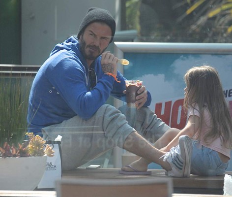 Famosos captados pecando con la comida (FOTOS)