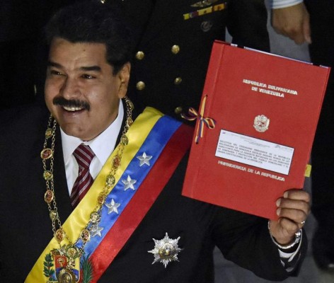 Maduro ya tiene superpoderes antiimperialistas