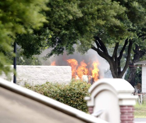 Francotiradores ultiman a atacante del cuartel de Policía de Dallas
