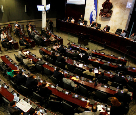 10 años de cárcel a defraudadores del fisco