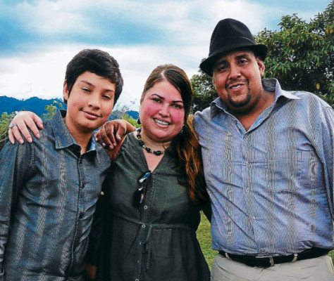 Wilfredo y Nelly Carías celebraron sus bodas de rubí