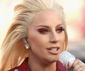 Lady Gaga, a través de Twitter, acusó de acosador a su examigo Perez Hilton, y aseguró que guardaba los mensajes...
