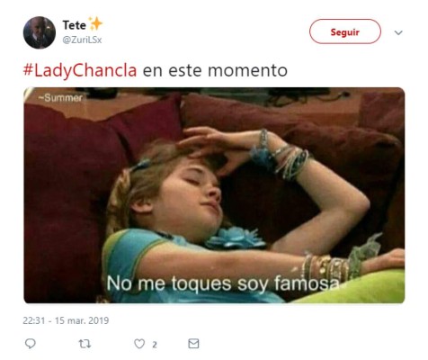 Con memes se burlan de 'lady chanclas' por pedir que le paguen sus sandalias tras ser pisoteada