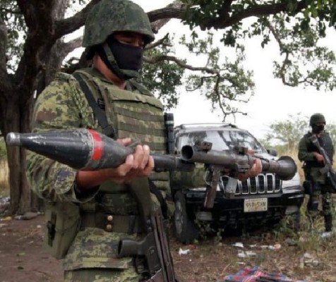Narco usó lanzacohetes RPG contra helicóptero