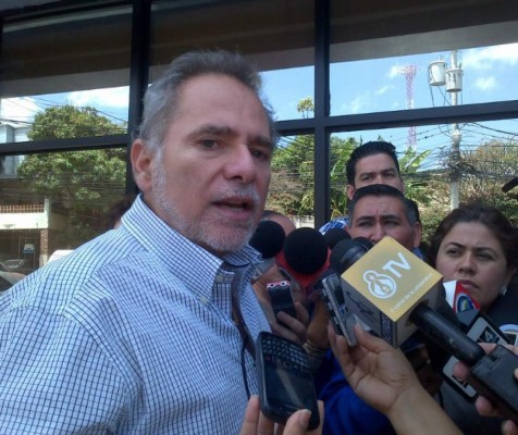 EE UU suspende visa a exdirectivos del IHSS