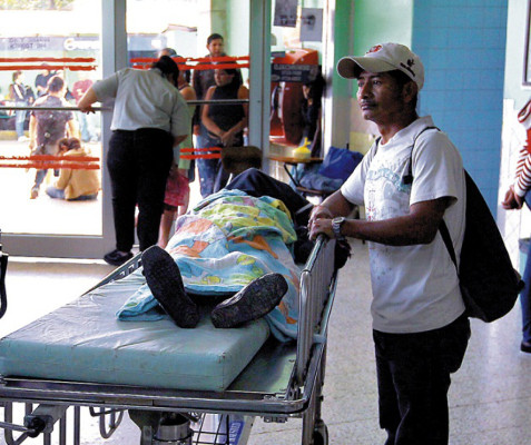 Médicos esperan diálogo con gobierno