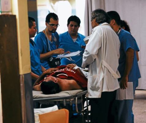 Honduras: Salud y UNAH amenazan con suspensión de internos huelguistas