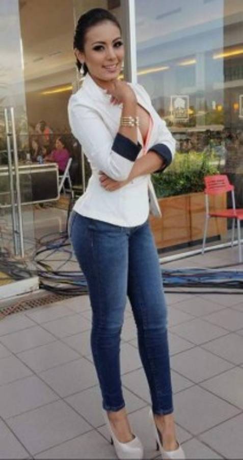 Diez fotos y diez frases de Elsa Oseguera