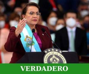 La presidenta Xiomara Castro al momento de pronunciar su discurso durante la toma de posesión, el jueves 27 de enero de 2022. Foto: EL HERALDO.