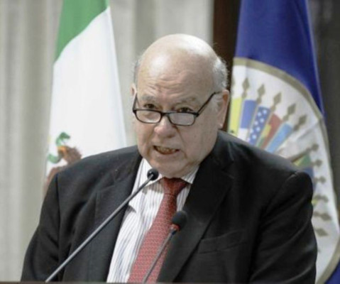 Secretario de OEA llega a Cuba en histórica visita