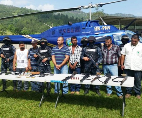 Operación Colibrí para capturar al alcalde de Jocón deja 17 detenidos