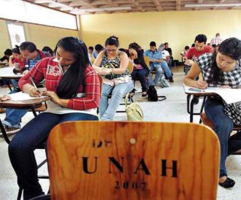 UNAH: 18 carreras pierden tercer período académico