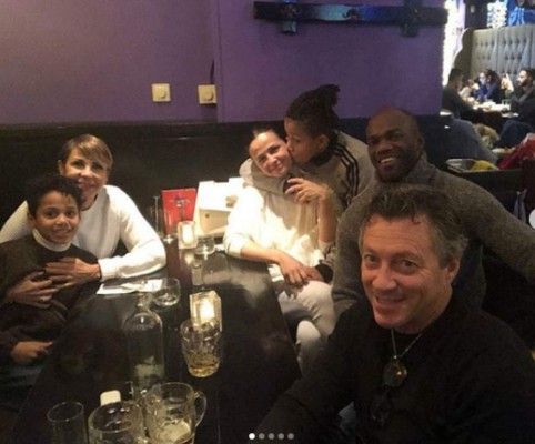 Los lujos de David Suazo en sus viajes a Europa   