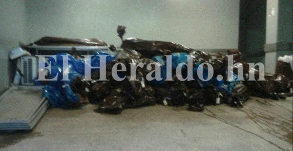 El entierro se llevó a cabo en el cementerio Los Ángeles, localizado en la carretera que conduce al departamento de Olancho.