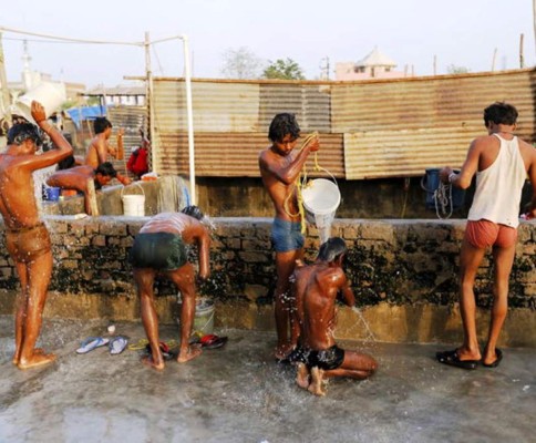 La ola de calor en India deja más de 2,200 muertos&nbsp;&nbsp;