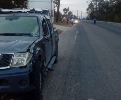 Accidente vehicular deja un muerto y un niño gravemente herido en La Paz