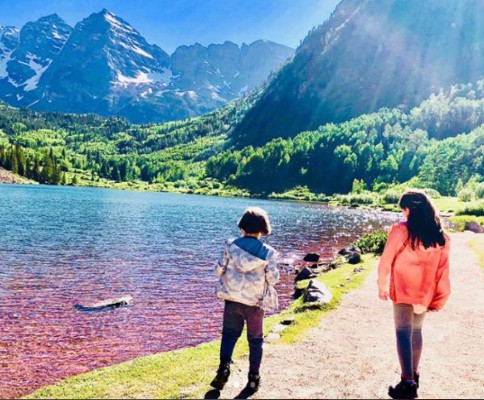 Tommy Mottola, esposo de Thalía, presume a sus hijos Sabrina y Matthew en Instagram