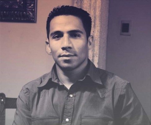 Pintor hondureño presenta sus obras en Miami