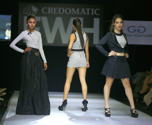 Una trilogía sesentera con toques roqueros