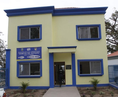 En funciones estación policial