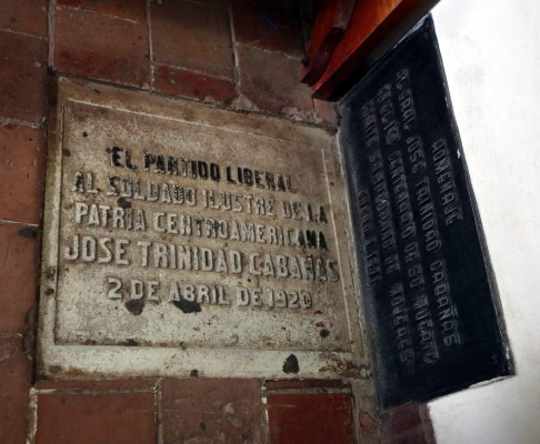 Historia y religión entrelazadas en la capital colonial de Honduras