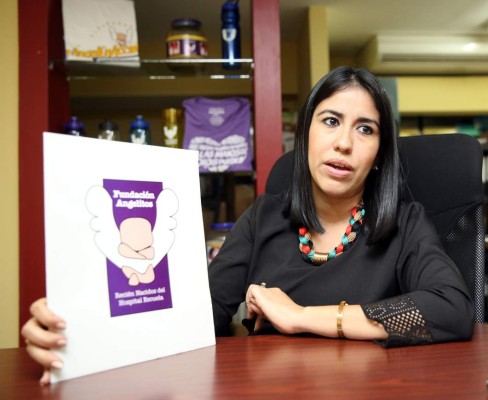 Un ángel terrenal para los bebés que nacen en el Hospital Materno Infantil