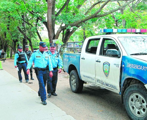 Dentro de sacos hallan los cuerpos de dos hermanos que estaban desaparecidos