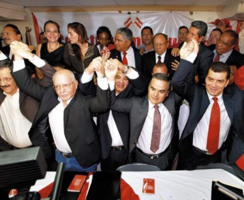 Exdiputados y exdesignados liberales apoyan a los Rosenthal