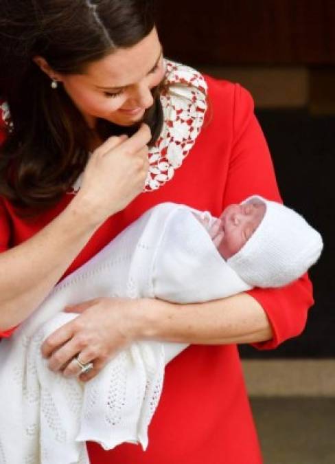 Así es el tercer hijo de Kate Middleton; mostró su figura a horas del parto (Fotos)