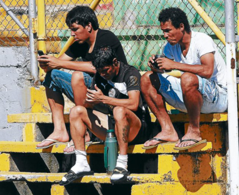 'El asado lo invita Boniek”