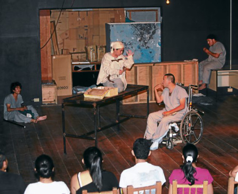 El teatro es un David frente al Goliat de la indiferencia