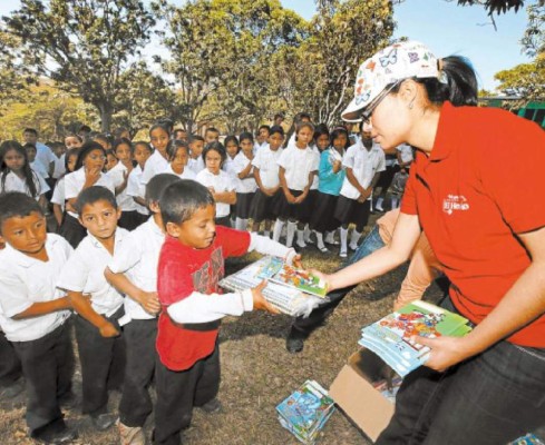 Garantizamos el año escolar en La Laguna