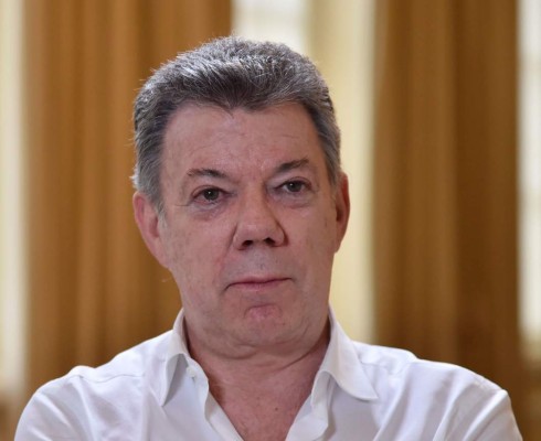 Santos: Colombia sin mesa de diálogo con ELN hasta que no libere a rehén&nbsp;