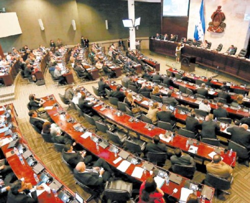 Hay 8 propuestas para Comisionado de DD HH