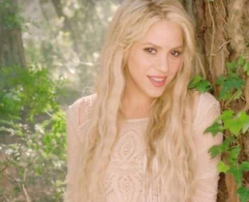 Shakira arrasa en YouTube con su nuevo videoclip 'Me enamoré' junto a Piqué