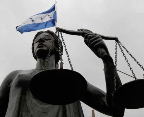 Piden revisión de medidas en caso Astropharma